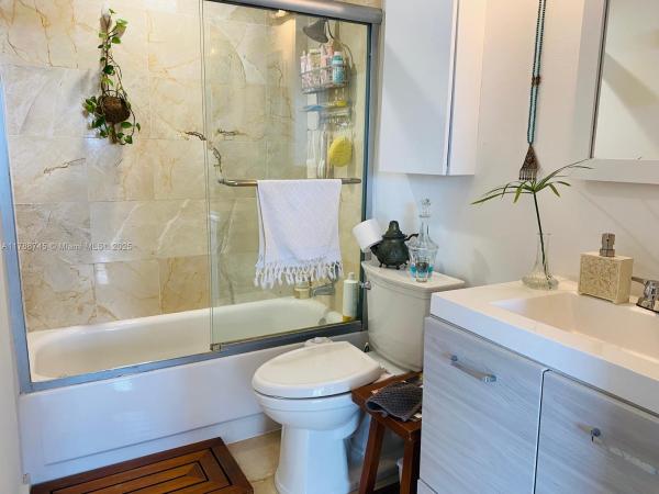 Palm Bay, 770 NE 69th St #4B, Miami, Florida 33138, image 2