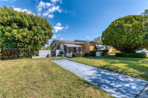 Cutler Ridge, 10005 Nicaragua Dr, Cutler Bay, Florida 33189, image 3