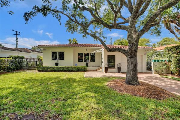 Riviera, 552 Alminar Ave, Coral Gables, Florida 33146, image 3