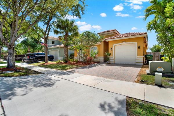 Cantamar, 20656 SW 89th Ave, Cutler Bay, Florida 33189, image 2