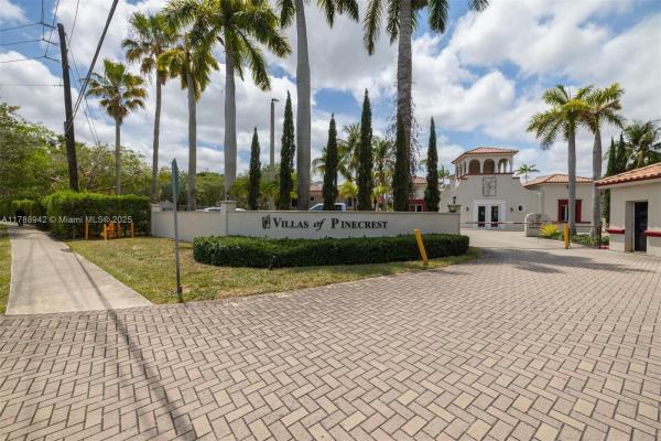 Villas Of Pinecrest, 6707 N Kendall Dr #105, Pinecrest, Florida 33156, image 1