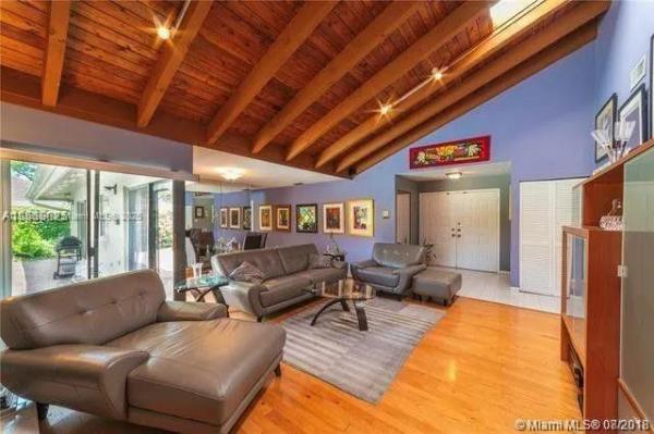 The Greens Of Emerald Hills, 70 Ivy Rd, Hollywood, Florida 33021, image 2