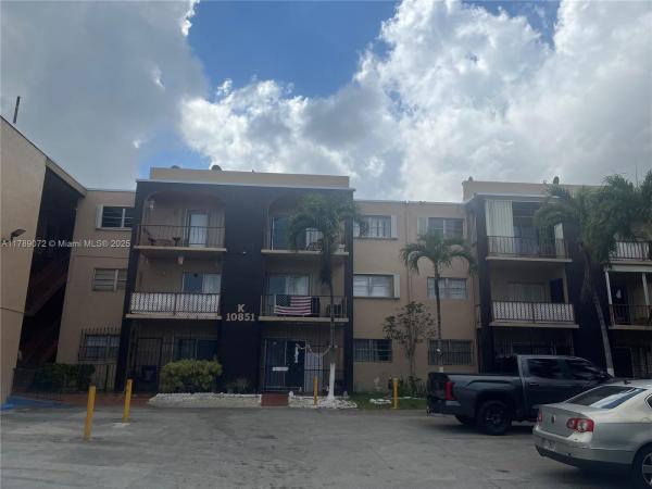 West Flagler Heritage, 10851 SW 2nd St #K304, Sweetwater, Florida 33174, image 1