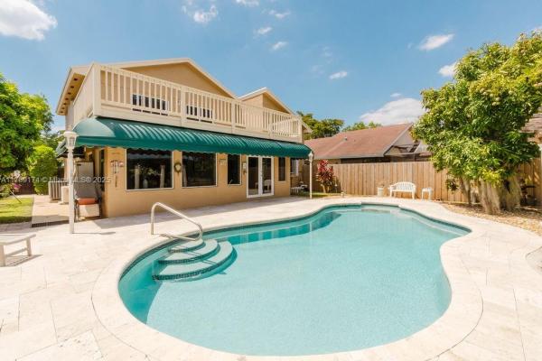 4249 SW 147th Ct, Miami, Florida 33185, image 1