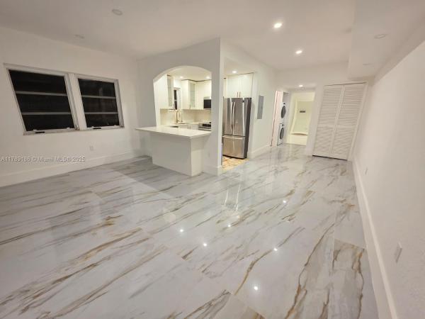 Norma Beach, 760 Euclid Ave #204, Miami Beach, Florida 33139, image 1