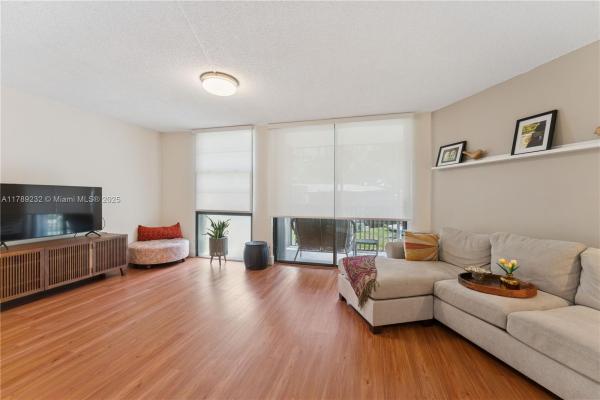 Bravura, 3101 N Country Club Dr #102, Aventura, Florida 33180, image 1