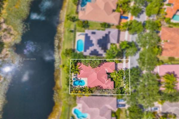 Oak Ridge, 3739 Oak Ridge Cir, Weston, Florida 33331, image 2