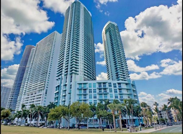 Quantum On The Bay, 1900 N Bayshore Dr #2605, Miami, Florida 33132, image 1