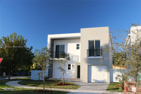 Brickell Estates, 900 SW 24th Rd, Miami, Florida 33129, image 1
