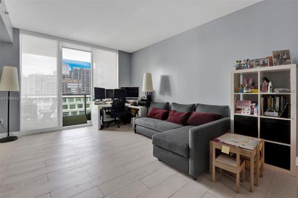 The Plaza On Brickell West, 951 Brickell Ave #3801, Miami, Florida 33131, image 1