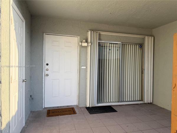 Tennis View, 15400 SW 81st Circle Ln #1011, Kendall West, Florida 33193, image 2