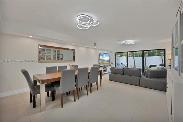 3510 Magellan Cir #726, Aventura, Florida 33180, image 1