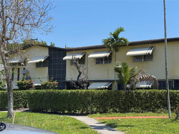 Greynolds Arms, 17051 NE 23rd Ave #1J, North Miami Beach, Florida 33160, image 1