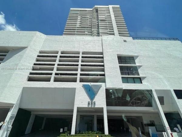 Venetia, 555 NE 15th St #26K, Miami, Florida 33132, image 1