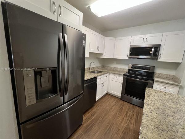 Heritage Circle, 4354 NW 9th Ave #13-1C, Deerfield Beach, Florida 33064, image 1