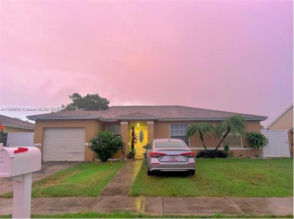 12748 SW 265th Ter, Unincorporated Dade County, Florida 33032, image 2