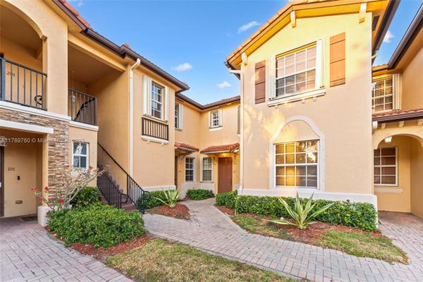 3390 NE Ne 13th Cir Dr # 103-19, Homestead, Florida 33033, image 1