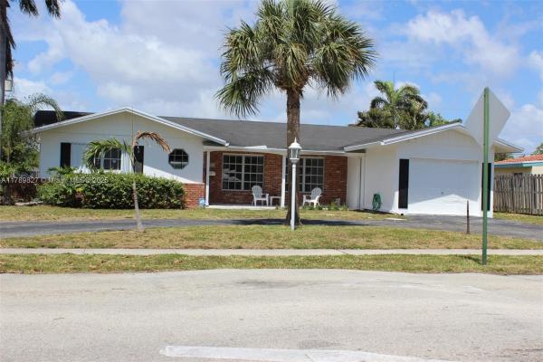 The Cove, 1011 SE 12th Ave, Deerfield Beach, Florida 33441, image 1