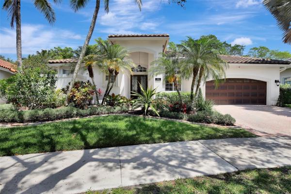 Lakewood, 3082 Lakewood Cir, Weston, Florida 33332, image 2