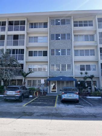 Gulfstream Garden, 330 SE 2nd St #404G, Hallandale Beach, Florida 33009, image 1