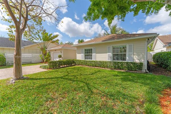 Willow Bend, 14916 SW 139th Pl, Country Walk, Florida 33186, image 3