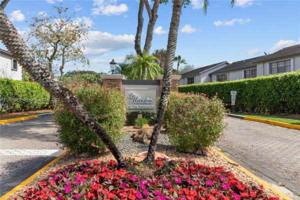 11048 SW 154th Ct, Unincorporated Dade County, Florida 33196, image 1