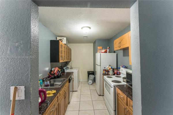 Vista Verde, 3793 NW 213th Ter, Miami Gardens, Florida 33055, image 2