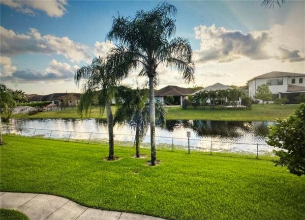 The Club Quarters At Raintree, 1200 SW 113th Ter #202, Pembroke Pines, Florida 33025, image 1