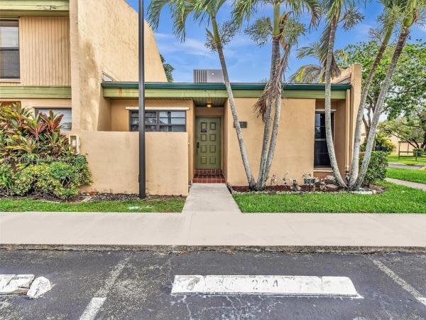 Westview, 9401 NW 14th Ct #224, Pembroke Pines, Florida 33024, image 1