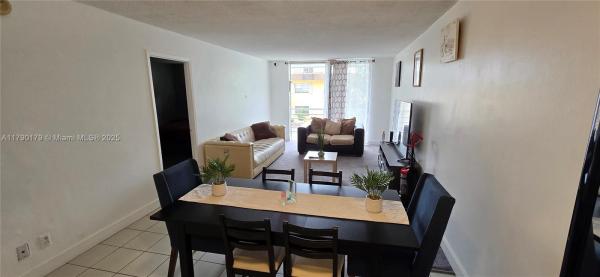 Dixiana, 1830 Dixieanna St #203, Hollywood, Florida 33020, image 3