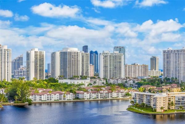 Commodore Plaza Tower, 2750 NE 183rd St #1909, Aventura, Florida 33160, image 1