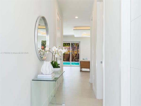 Victoria Park, 734 NE 14th Ave, Fort Lauderdale, Florida 33304, image 1