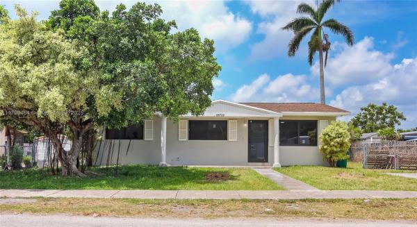 28722 SW 147th Ct, Richmond West, Florida 33033, image 2