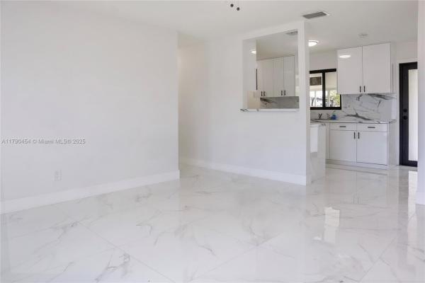 28722 SW 147th Ct, Richmond West, Florida 33033, image 3