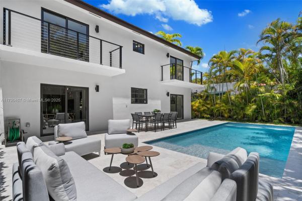 Granada, 516 Majorca Ave, Coral Gables, Florida 33134, image 1