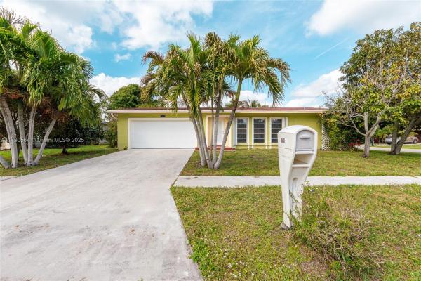 Coco Wood Lakes, 6351 Moonstone Way, Delray Beach, Florida 33484, image 1