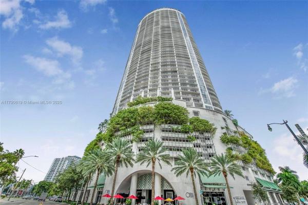 Opera Tower, 1750 N Bayshore Dr #1607, Miami, Florida 33132, image 1