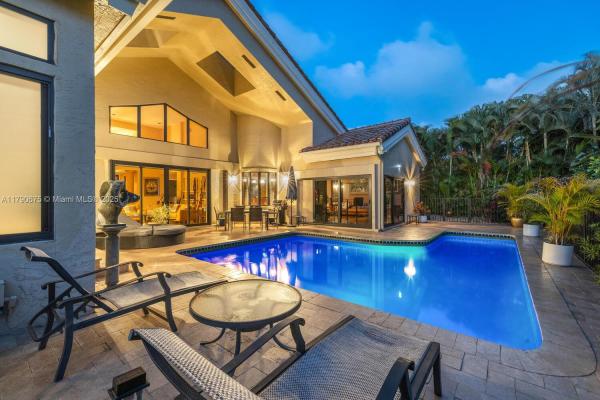 Colonnade At Glen Oaks, 2664 NW 49th St, Boca Raton, Florida 33434, image 1