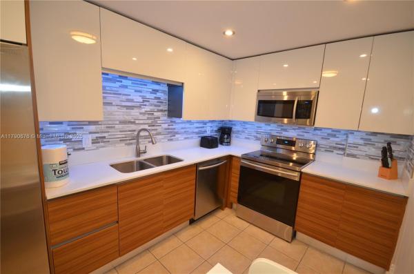 Tides On Hollywood Beach, 3801 S Ocean Dr #1D, Hollywood, Florida 33019, image 1