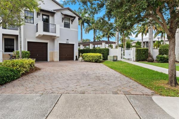 Doral Cay, 10470 NW 58th Ter, Doral, Florida 33178, image 1