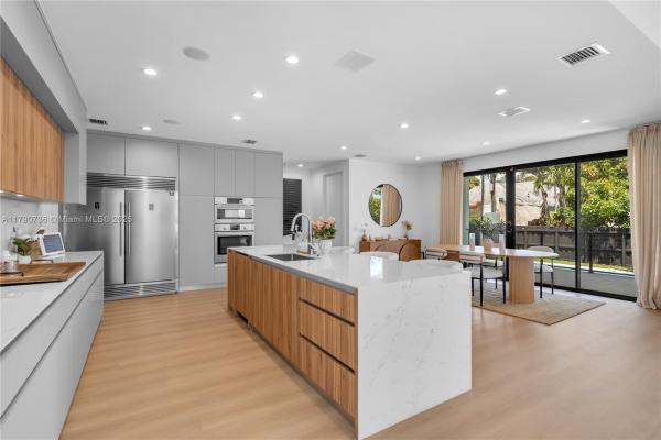 Seville, 1509 SW 15th St, Miami, Florida 33145, image 2