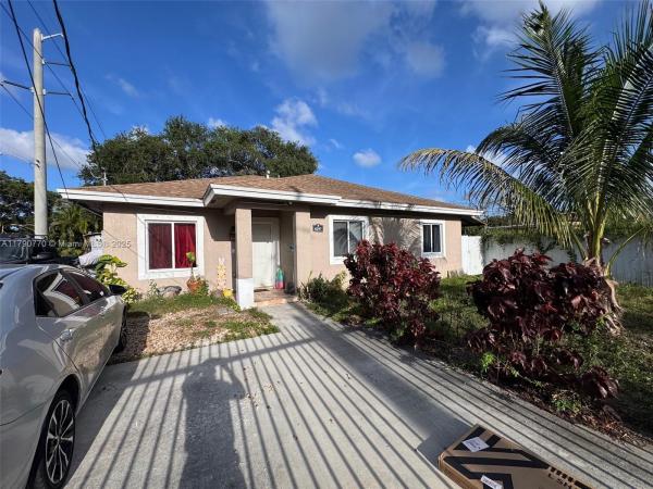 8297 NW 12th Pl, Unincorporated Dade County, Florida 33147, image 1