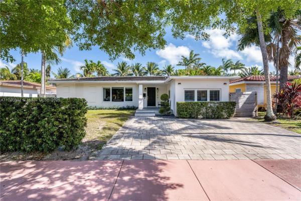 Normandy Golf Course, 840 N Shore Dr, Miami Beach, Florida 33141, image 1