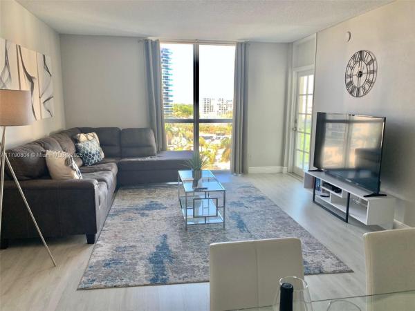 The Tides On Hollywood Beach, 3901 S Ocean Dr #8W, Hollywood, Florida 33019, image 2