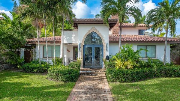 1075 NE 89th St, Unincorporated Dade County, Florida 33138, image 1