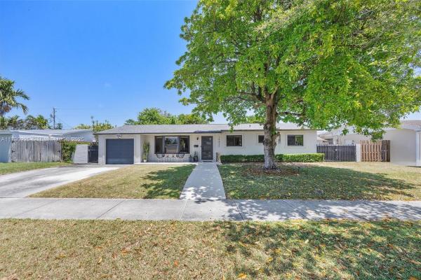 Cutler Ridge Pines, 19825 SW 88th Ct, Cutler Bay, Florida 33157, image 3