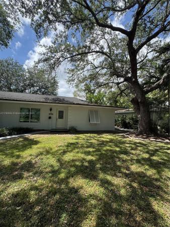 Suniland Terrace Patio Homes, 11780 SW 81st Rd #11780, Pinecrest, Florida 33156, image 1