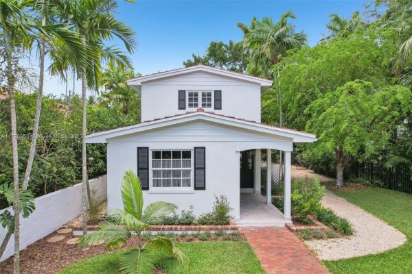 Coral Gables Country Club, 4700 Alhambra Cir, Coral Gables, Florida 33146, image 1