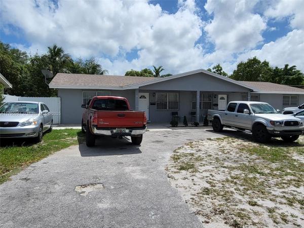 1650 NE 147th St, Unincorporated Dade County, Florida 33181, image 1