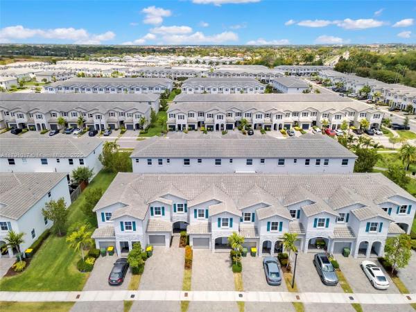 The Riviera, 2679 SE 13th Ct, Homestead, Florida 33035, image 3